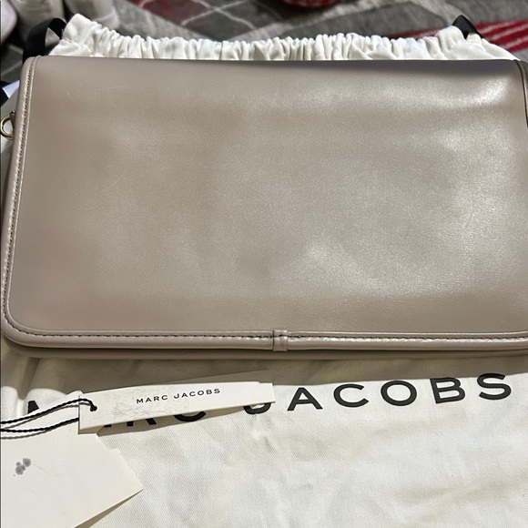 Marc Jacobs Taupe Crossbody Bag - Picture 8 of 8